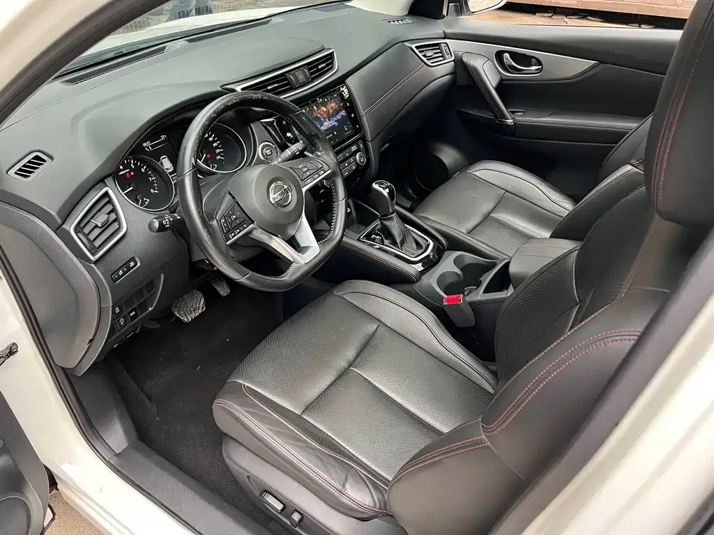 Nissan Qashqai — фото 5