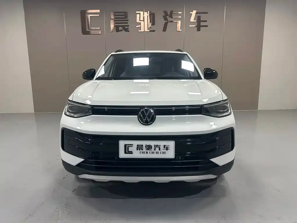 Volkswagen Tharu — фото 4