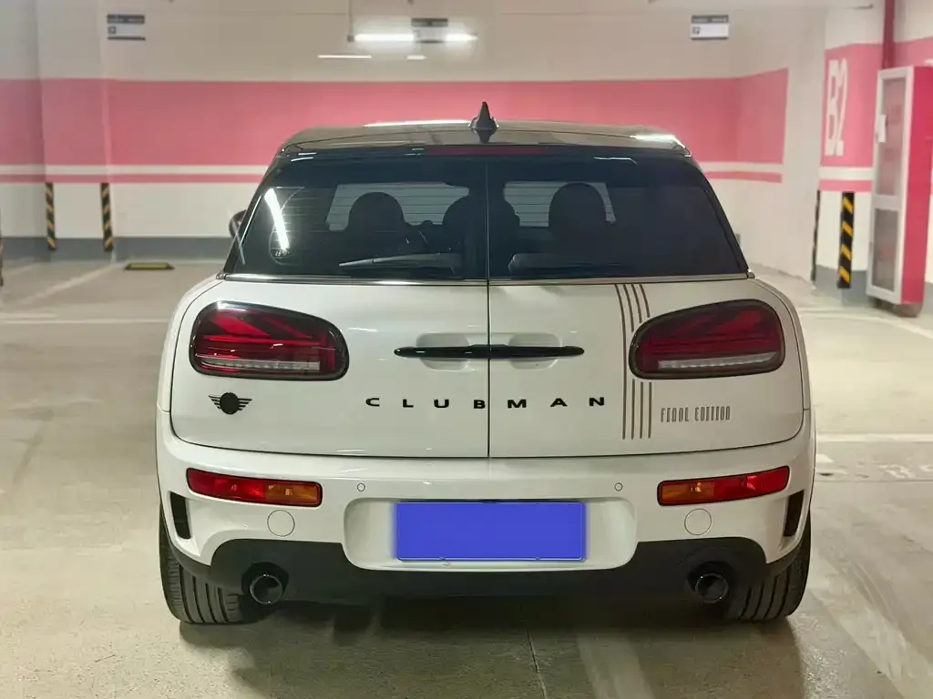 MINI Clubman — фото 10