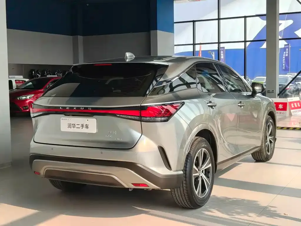 Lexus RX — фото 4