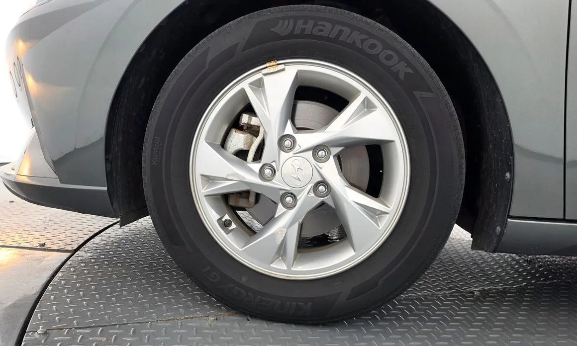 Hyundai AVANTE — фото 9