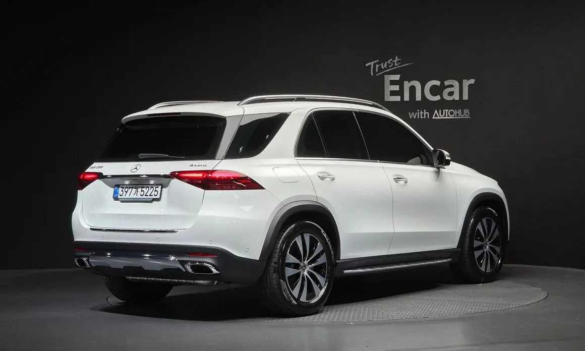 Mercedes-Benz GLE-Class — фото 6