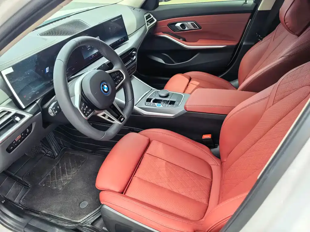 BMW i3 — фото 5