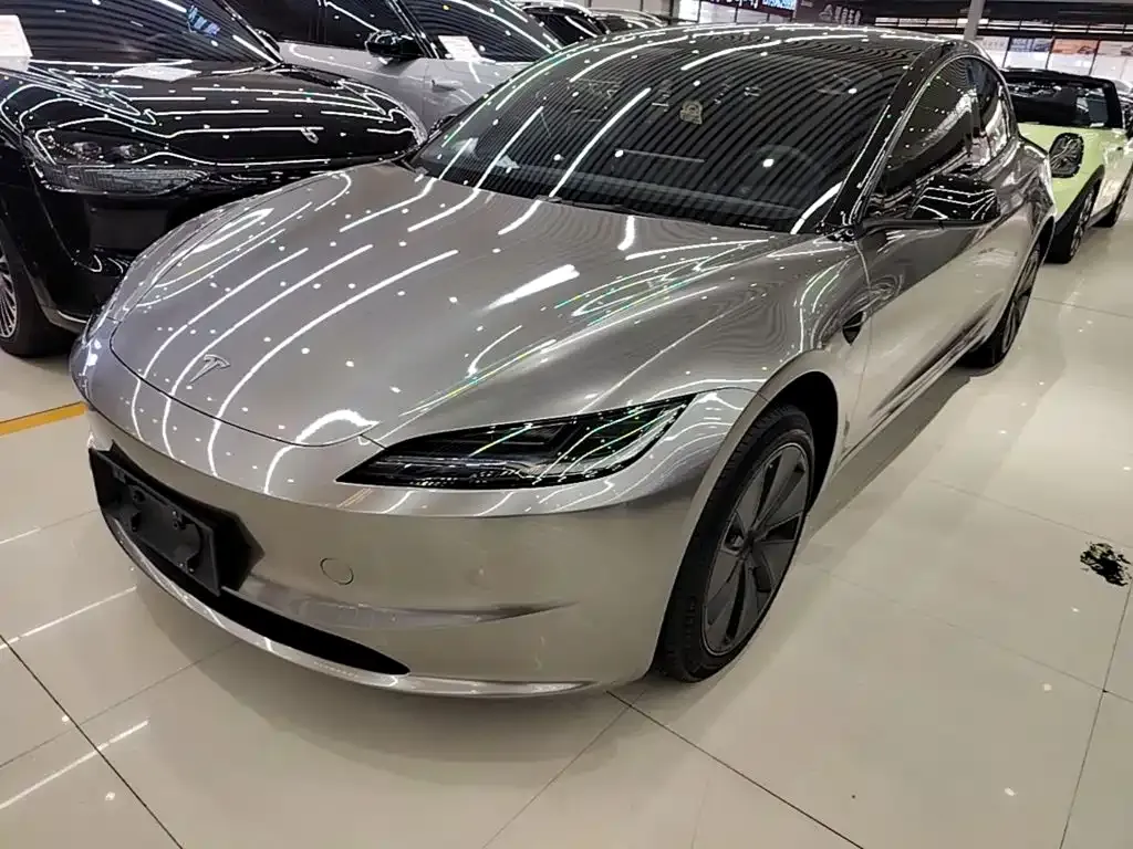 Tesla Model 3 — фото 5