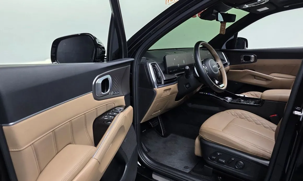Kia Sorento — фото 6