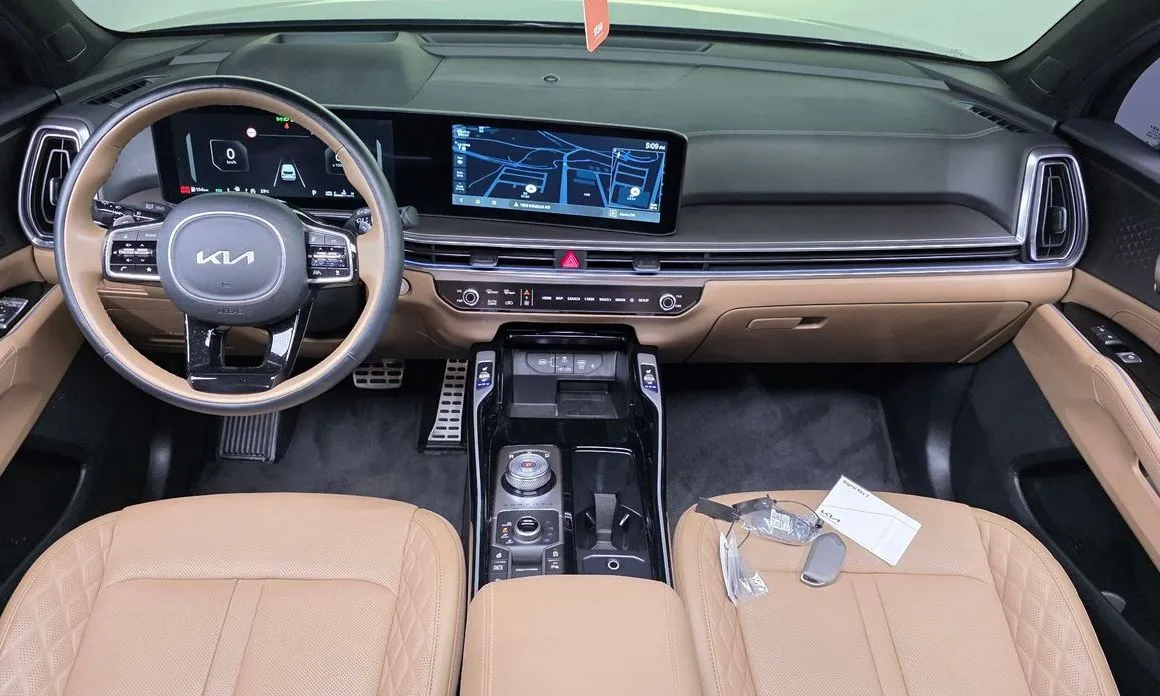 Kia Sorento — фото 10