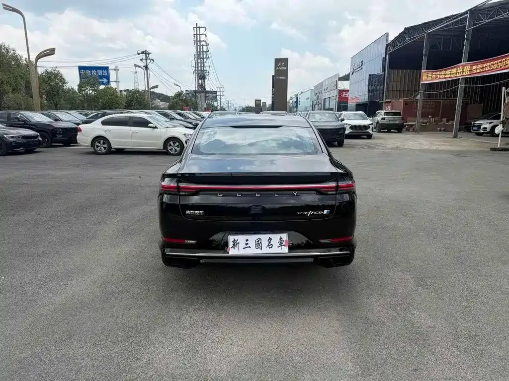 Geely Xingrui — фото 10