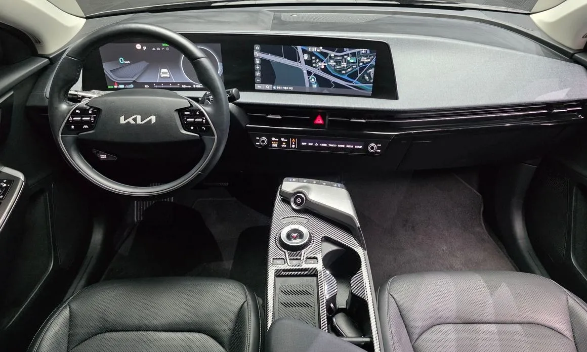 Kia EV6 — фото 10