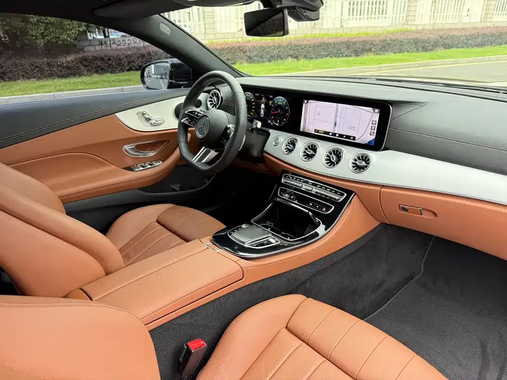Mercedes-Benz E-Class (Import) — фото 3