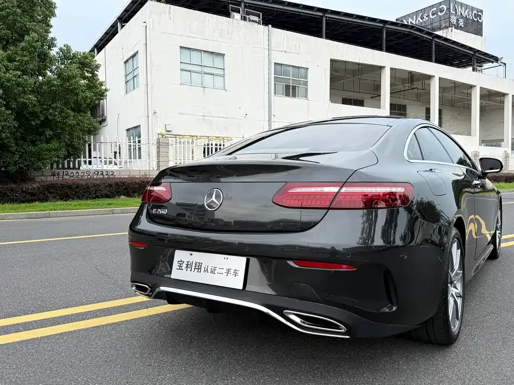 Mercedes-Benz E-Class (Import) — фото 10