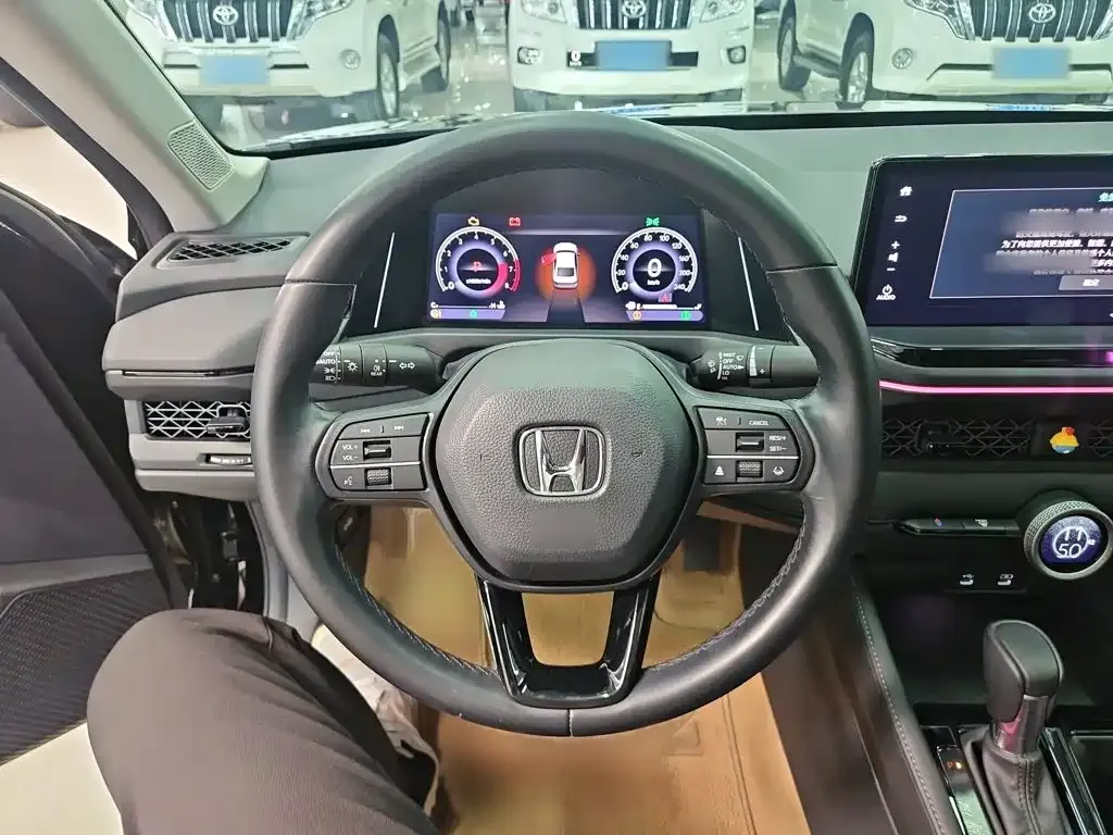 Honda Accord — фото 7