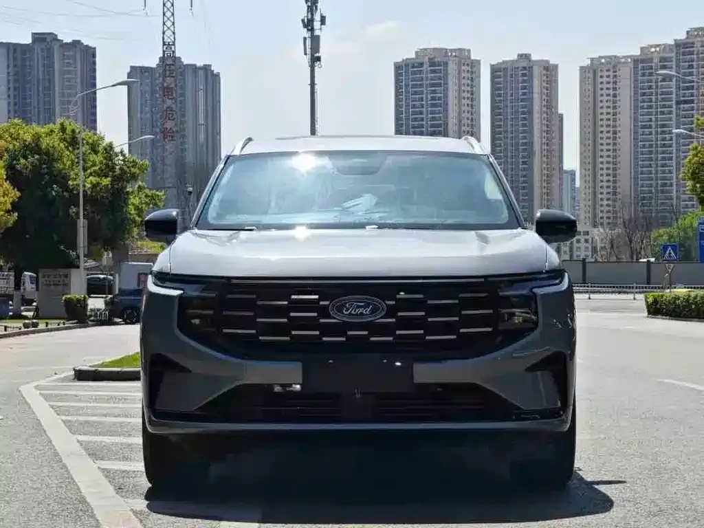 Ford Edge — фото 8