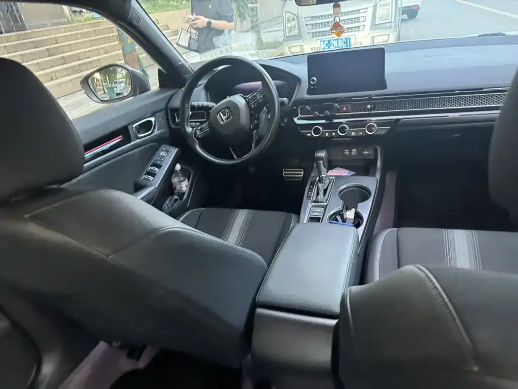 Honda Civic — фото 5