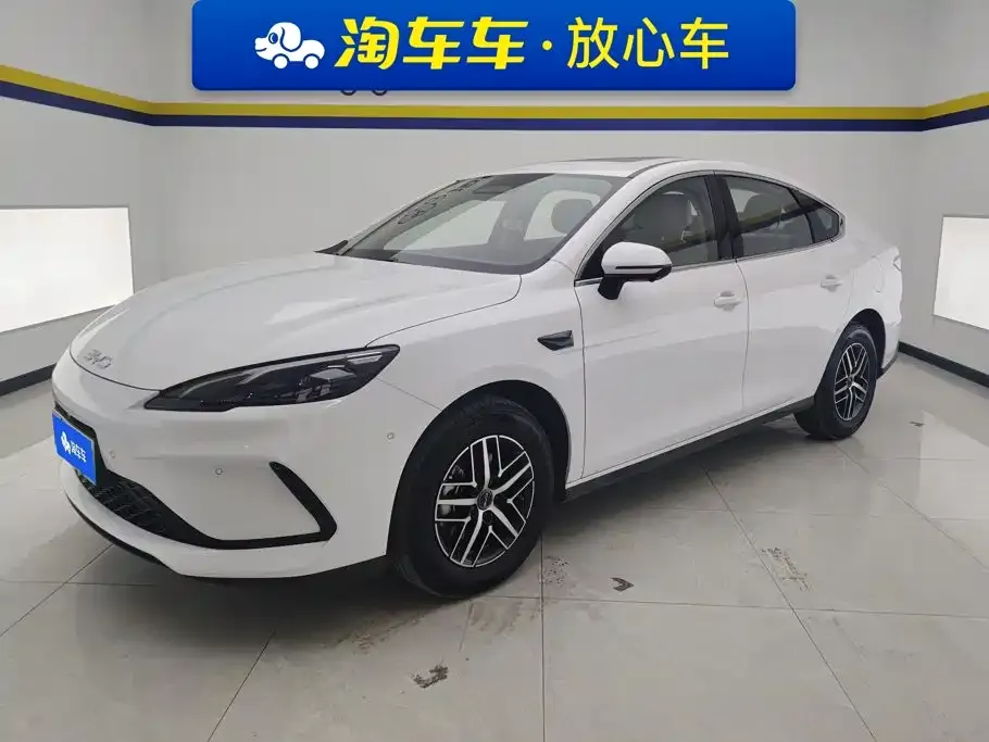 BYD Seal 05 DM-i — фото 1