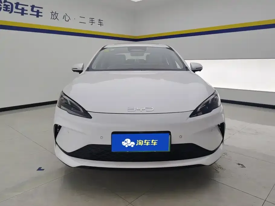 BYD Seal 05 DM-i — фото 9
