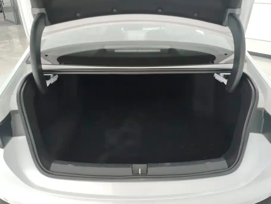 BYD Seal 05 DM-i — фото 2