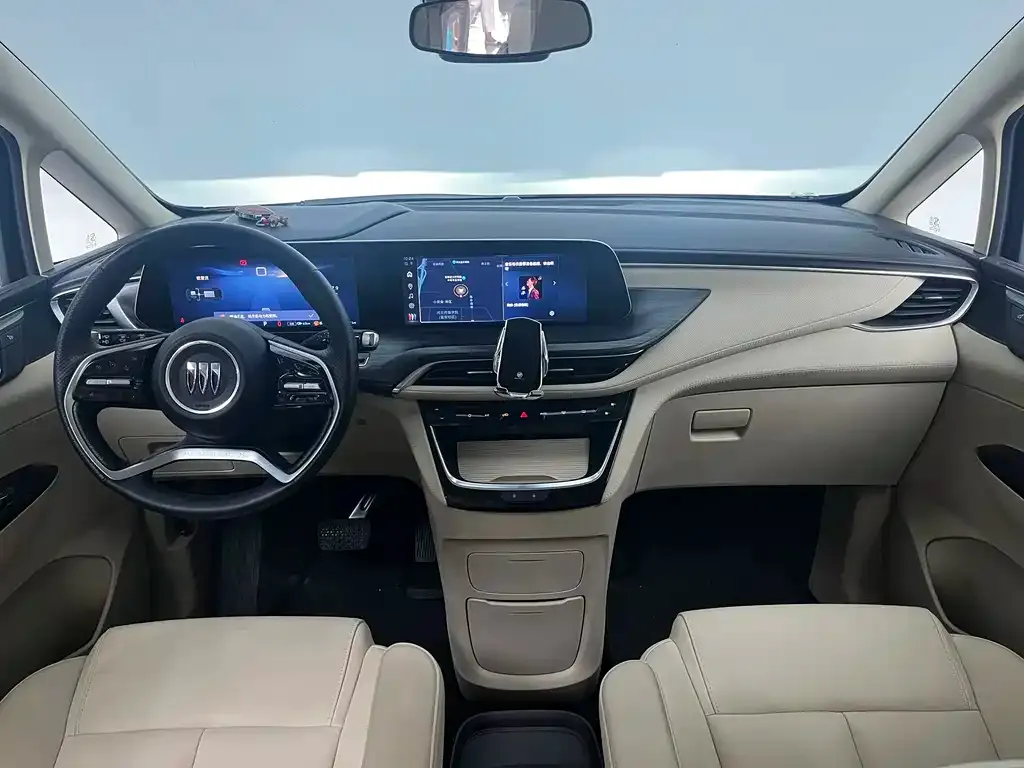 Buick GL8 Hybrid — фото 9