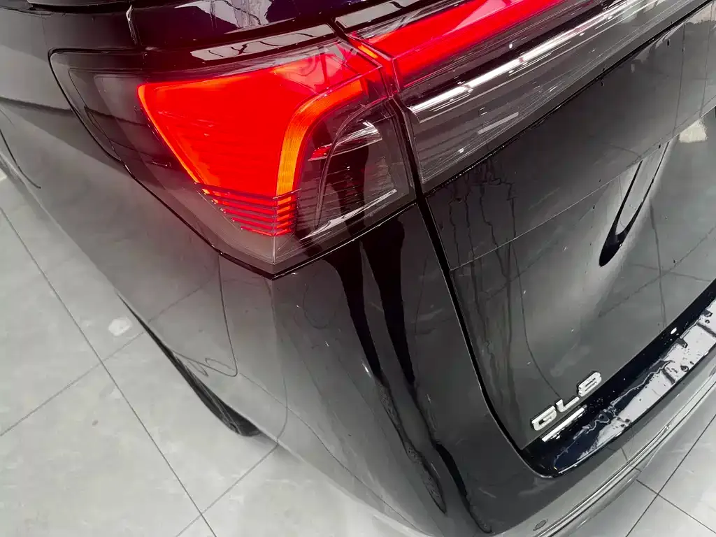 Buick GL8 Hybrid — фото 6