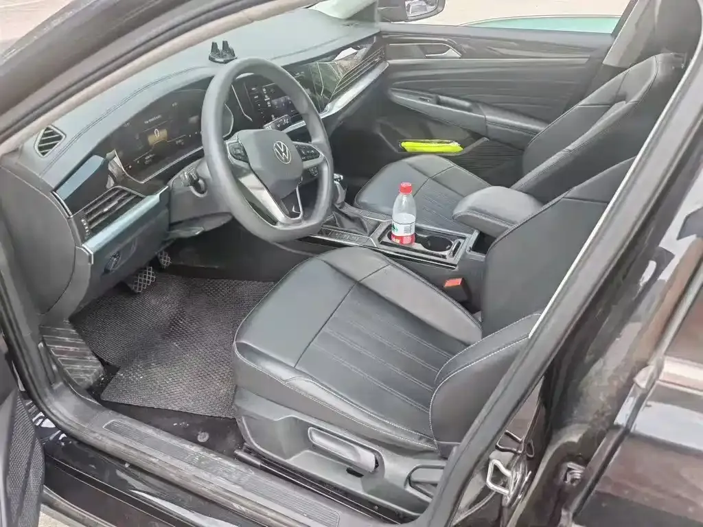 Volkswagen Passat — фото 4