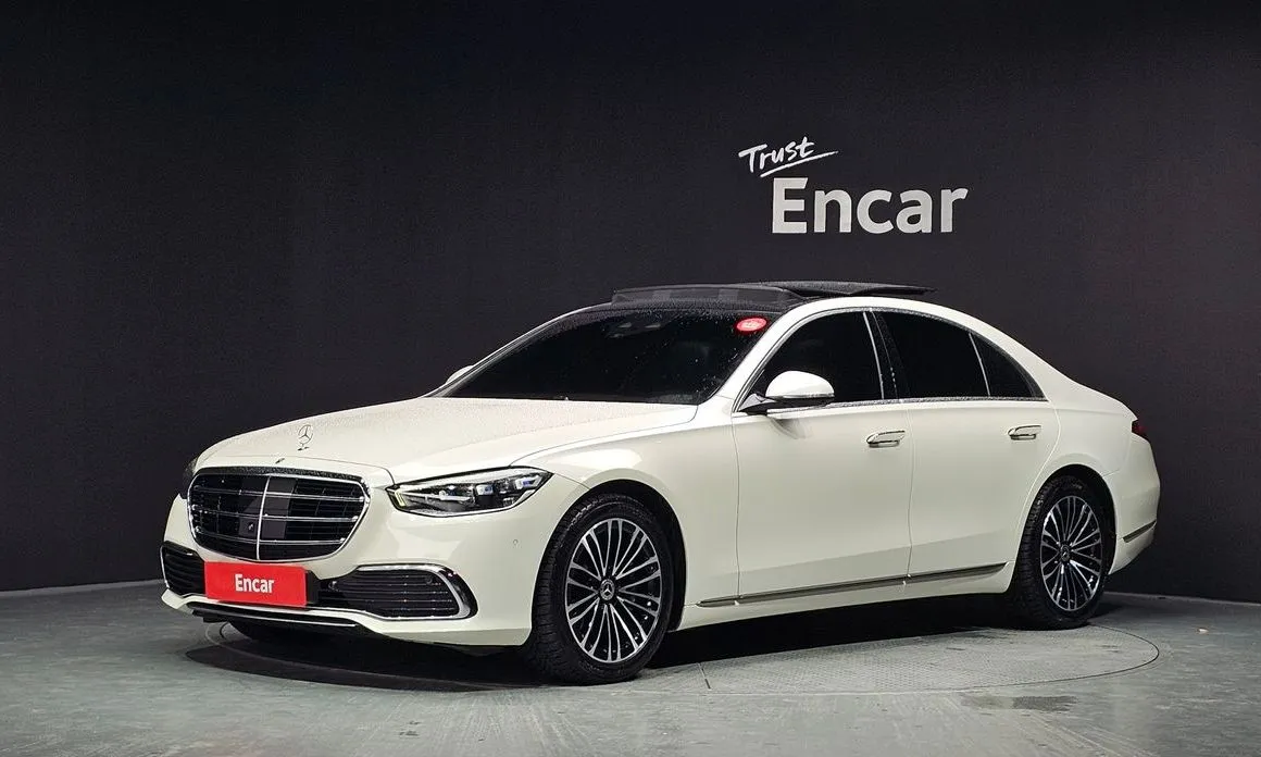 Mercedes-Benz S-Class — фото 1