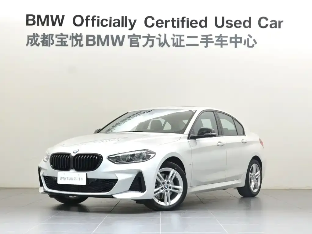 BMW 1 Series — фото 1