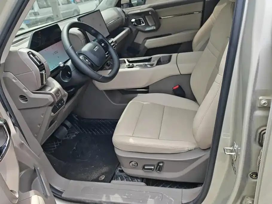 Haval Big Dog PLUS New Energy — фото 8