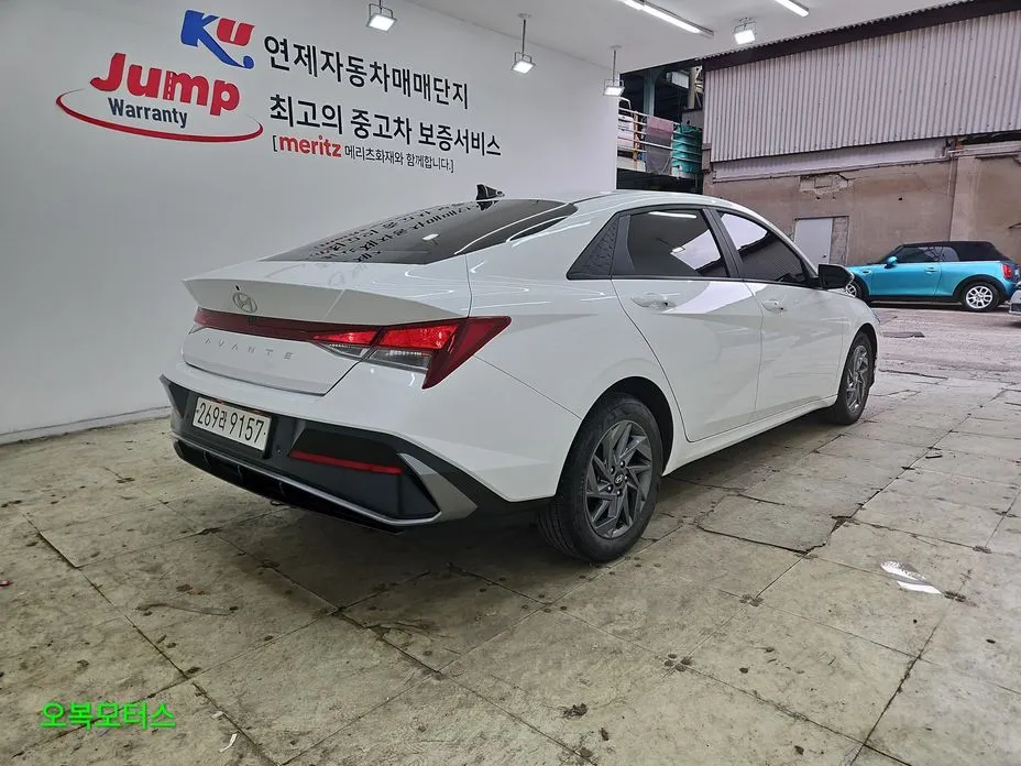 Hyundai AVANTE — фото 9