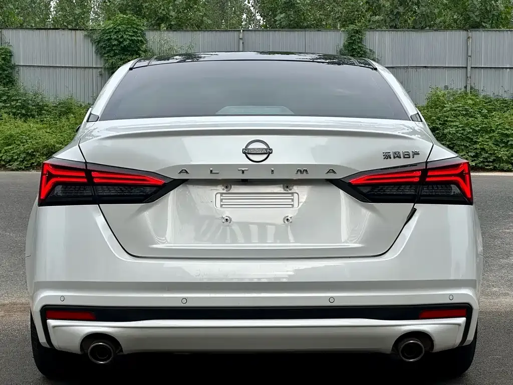 Nissan Teana — фото 7