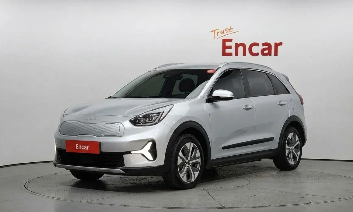 Kia Niro — фото 1