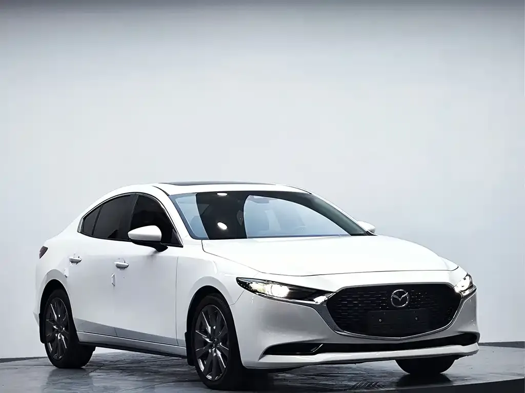Mazda 3 Axela — фото 5