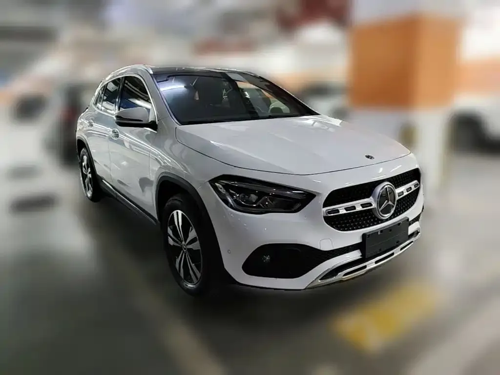 Mercedes-Benz GLA — фото 8