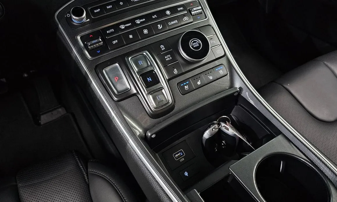 Hyundai Santafe — фото 4
