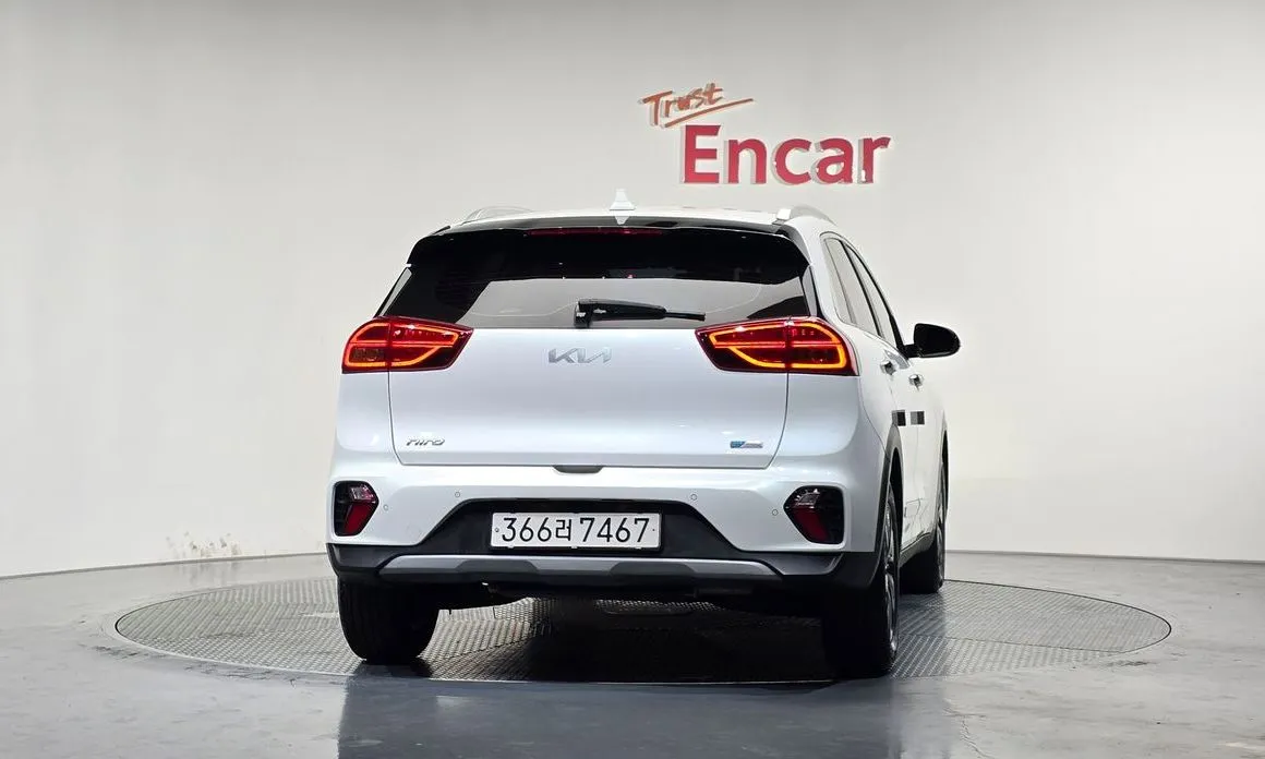 Kia Niro — фото 4