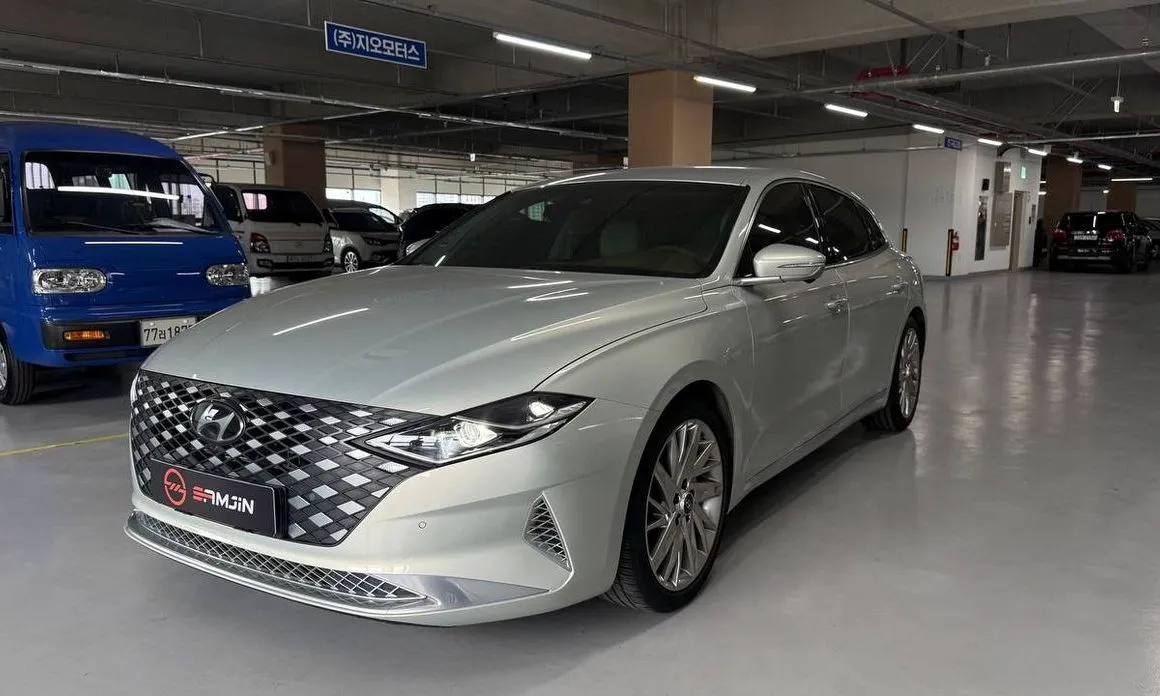 Hyundai Grandeur — фото 1