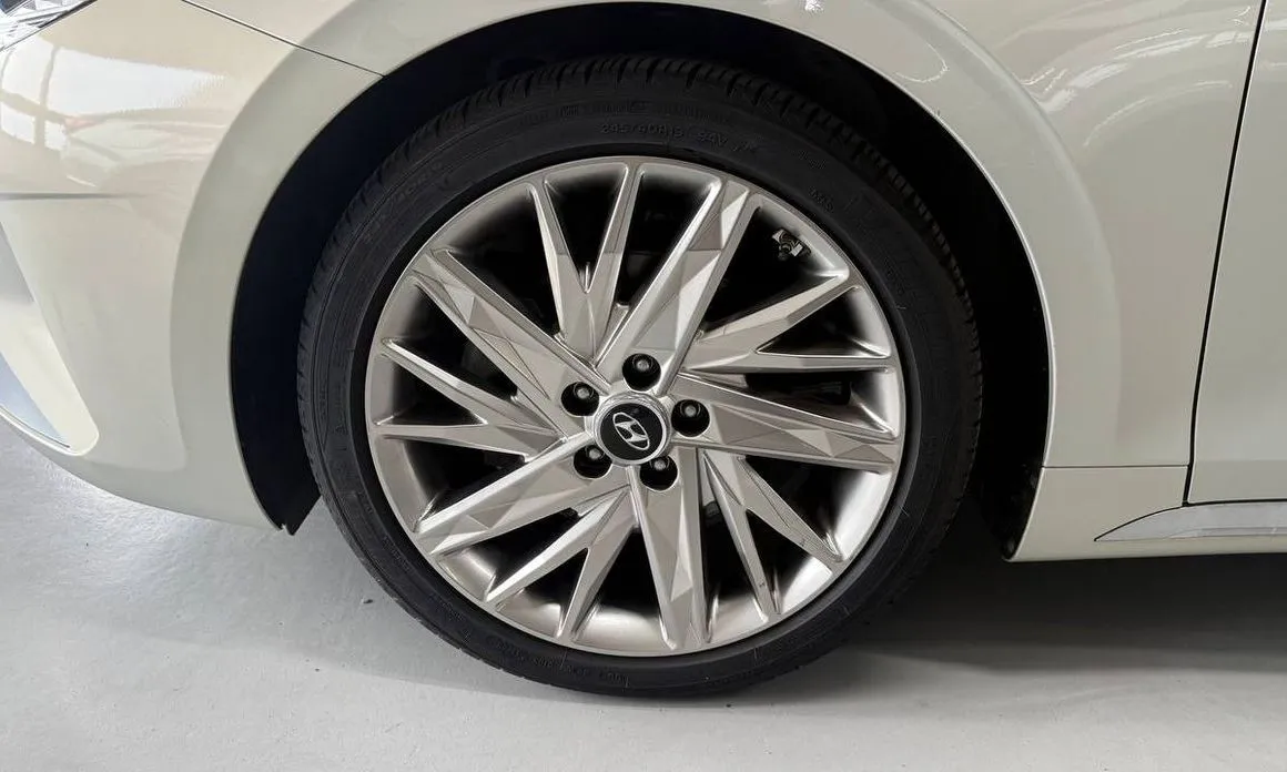 Hyundai Grandeur — фото 10