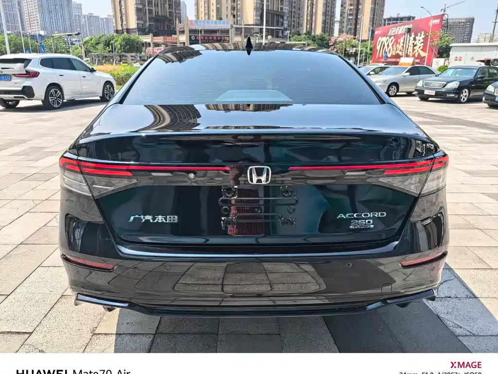 Honda Accord — фото 5