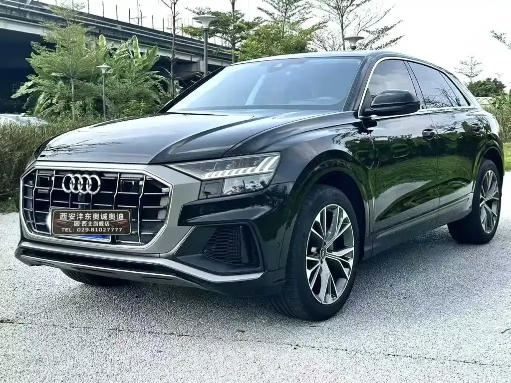 Audi Q8 — фото 6
