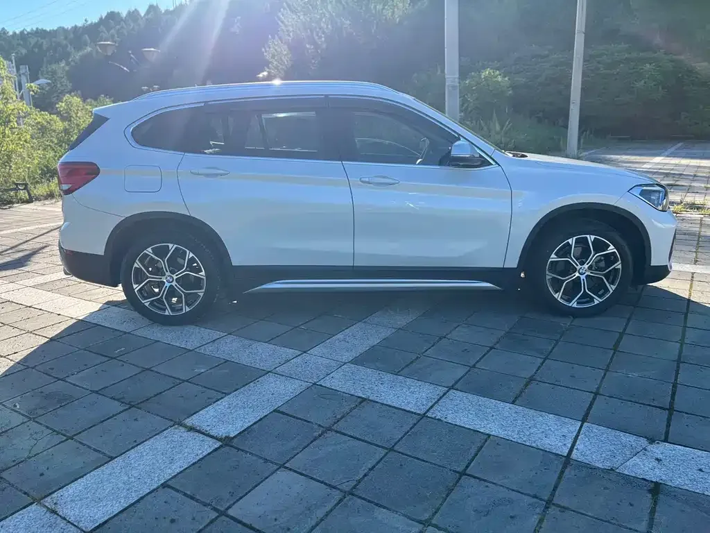 BMW X1 — фото 4