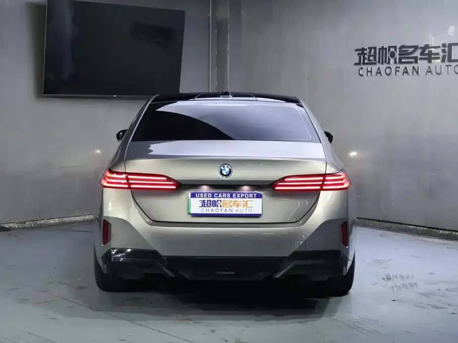 BMW i5 — фото 6