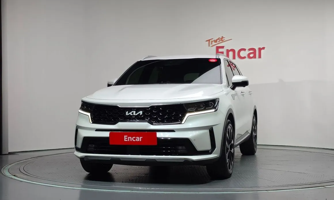 Kia Sorento — фото 5