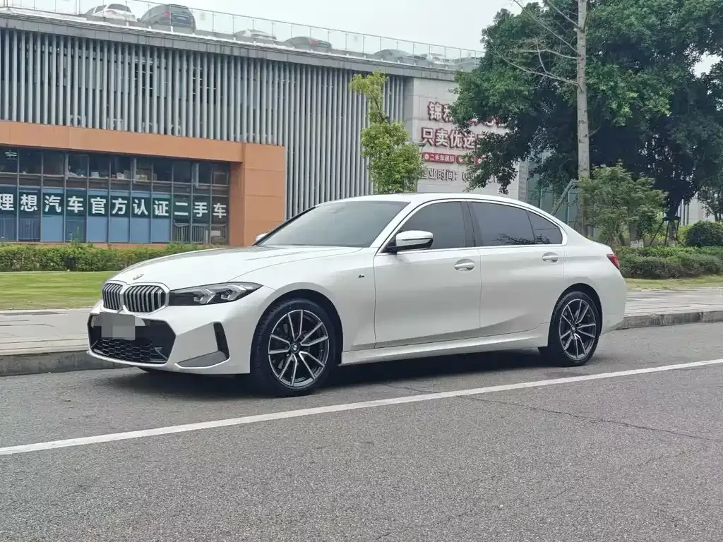BMW 3 Series — фото 1