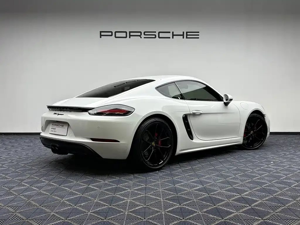 Porsche 718 — фото 7