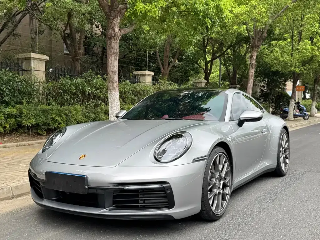 Porsche 911 — фото 1