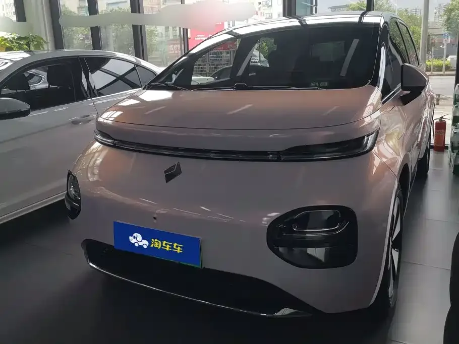Baojun Yunduo — фото 1