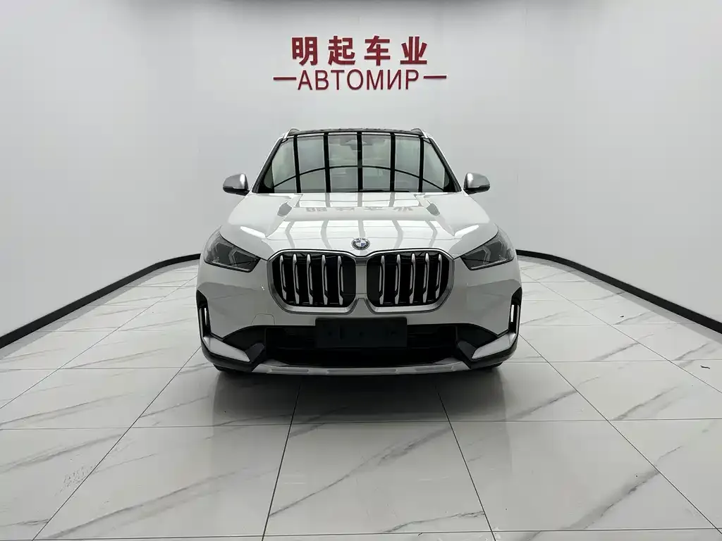 BMW X1 — фото 4