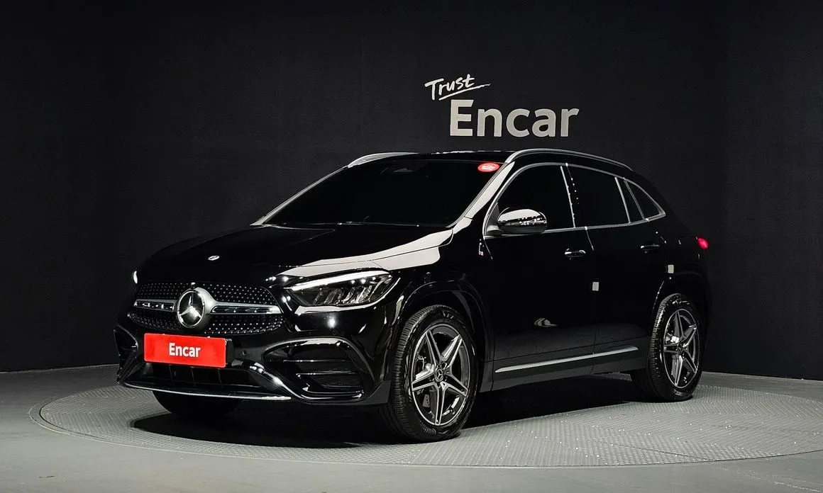 Mercedes-Benz GLA-Class — фото 1