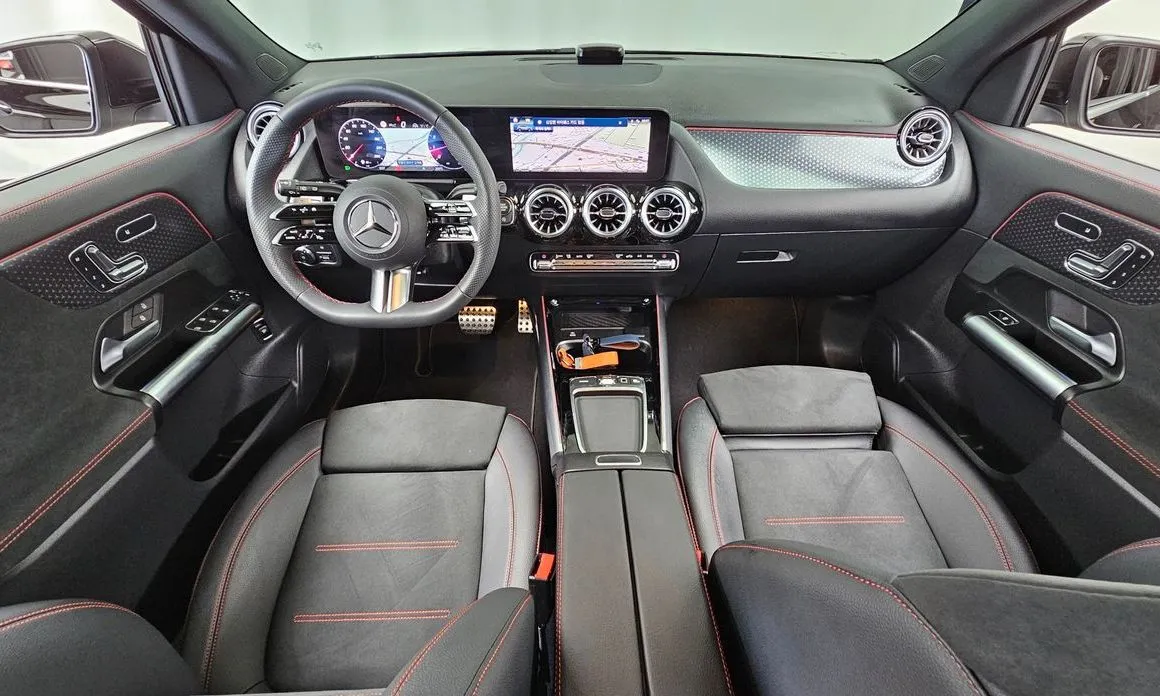Mercedes-Benz GLA-Class — фото 8
