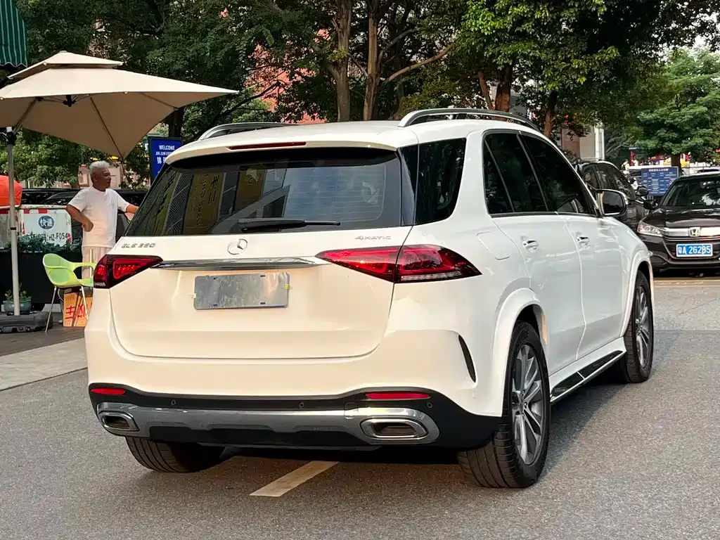 Mercedes-Benz GLE (Import) — фото 9