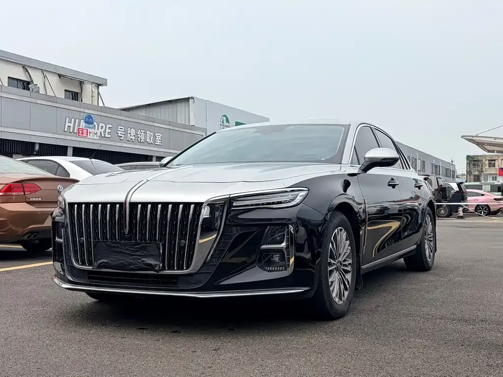 Hongqi H5 — фото 1