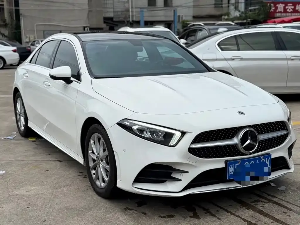 Mercedes-Benz A-Class — фото 1